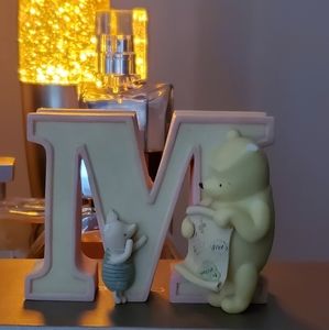 DISNEY CLASSIC WINNIE THE POOH ALPHABET